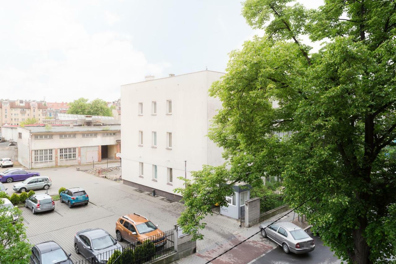 Apartments Poznan Niedzialkowskiego By Noclegi Renters Bagian luar foto
