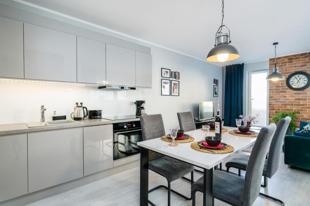 Apartments Poznan Niedzialkowskiego By Noclegi Renters Bagian luar foto